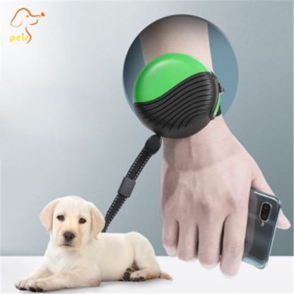 Retractable_Wrist_Hands_Free_Leash_Gallery_Img1-min