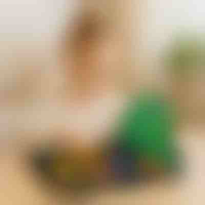 Montessori tabulka úkolů ve tvaru dinosaura pro batolata | DINOBOOK