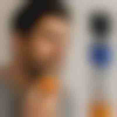 Kompaktní dvojčepelový holicí strojek | PORTASHAVE